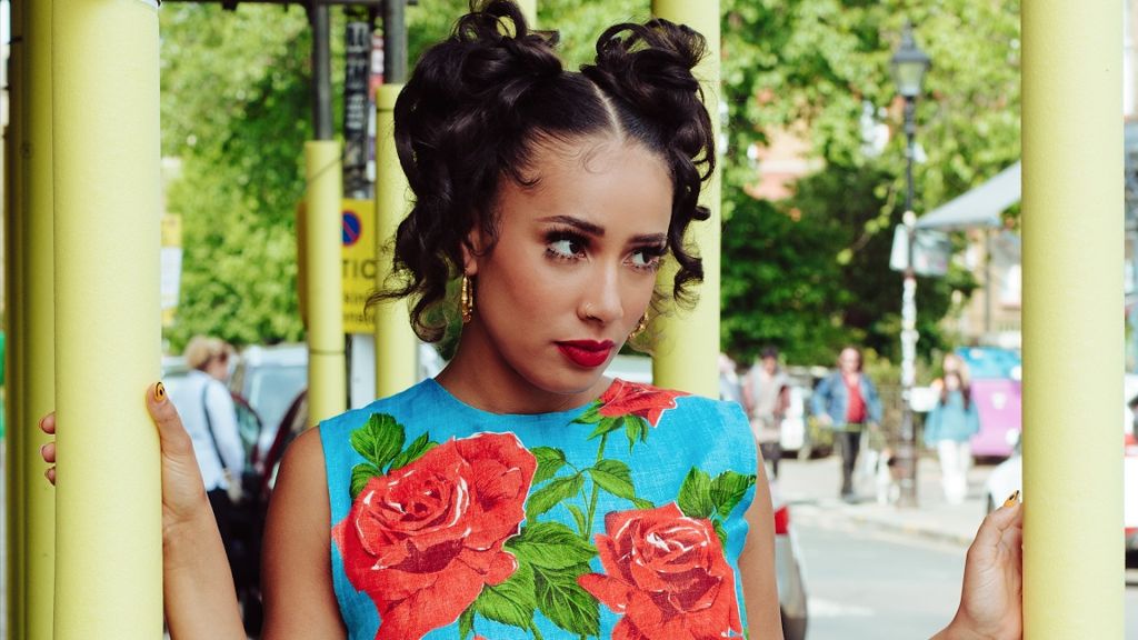 VIDEO: ELIZA ROSE: è la prima DJ donna a raggiungere il n.1 in UK da più di 20 anni  con il brano ‘B.O.T.A. (BADDEST OF THEM ALL’)