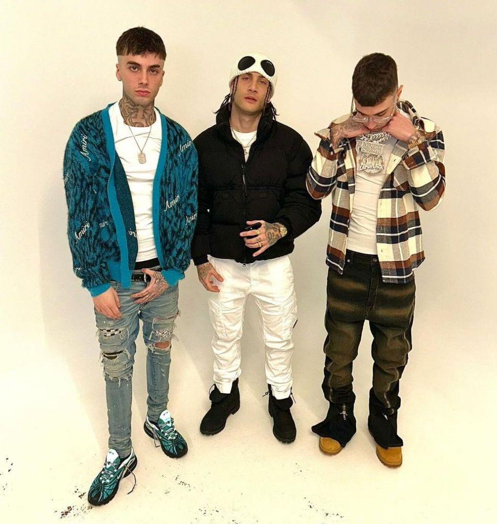 MOON: Il Ritorno di AVA con CAPO PLAZA e Tony Boy Dopo il Successo di Vetri Neri