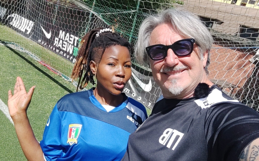 Per l'8 marzo: calcio femminile. Talk e torneo di calcetto #MIMOSETIMECUP a Rho