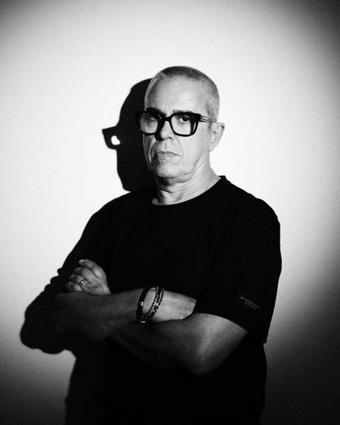 RENATO TANCHIS RIVOLUZIONA WARNER MUSIC ITALY: IL FUTURO DELLA MUSICA È NELLE SUE MANI