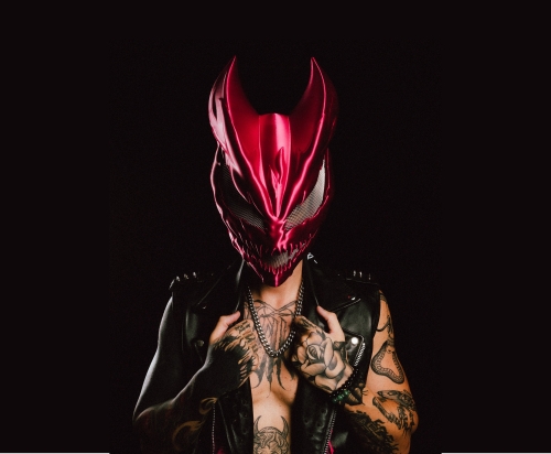 Warner Music Italy firma un accordo di distribuzione con MXDE IN HXLL RXCORDS di RAIZHELL: il leader internazionale del PHONK