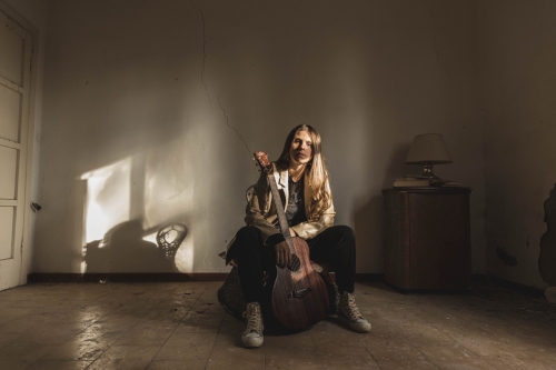 Meri Lu Jacket: Thunder, il nuovo singolo che anticipa l’album All In