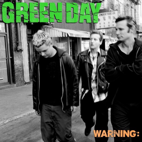 Green Day celebra Warning: il ritorno di un album sottovalutato per 25 anni
